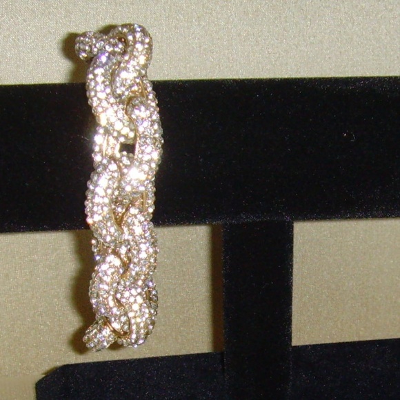 Brilliant Gold-Tone and Rhinestone Chain Link Bracelet - BLING! - Picture 8 of 11